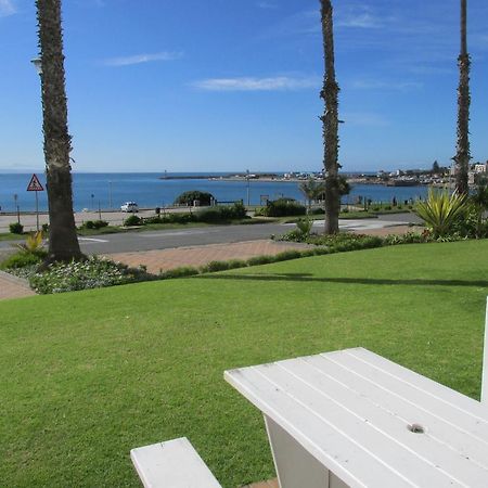 Point Village Accommodation - Santos 7 Mossel Bay Zewnętrze zdjęcie